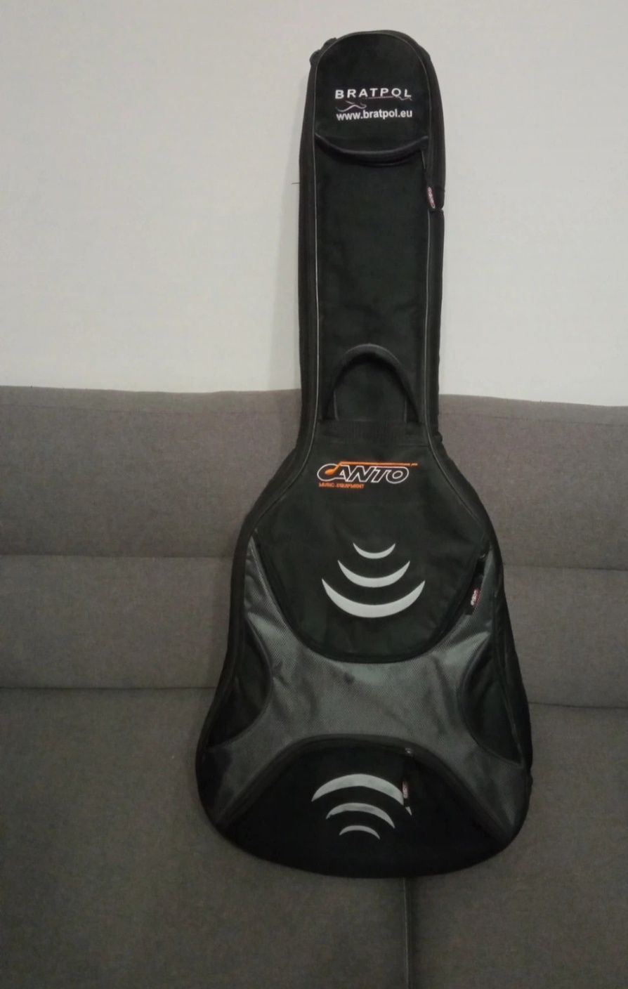 Gitara elektryczna Epiphone SG z futerałem