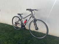 Bicicleta Trekking Riverside 500