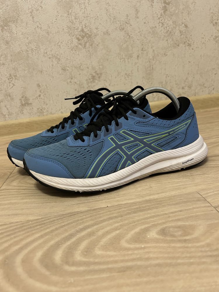 Кросівки Asics 44