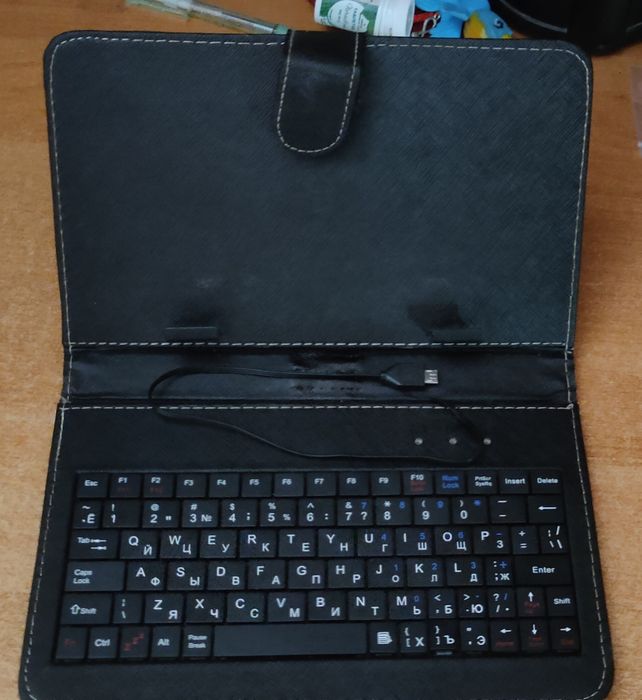 Продам чехол для планшета