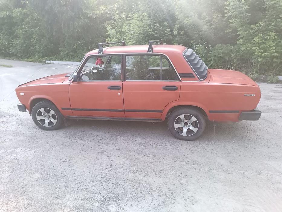 Продам ваз 2105 1984 року не варена не крашина 1.3
