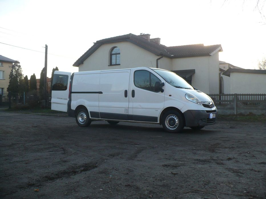 Opel Vivaro Trafic MAX Długi 1 Właściciel Stan BDB