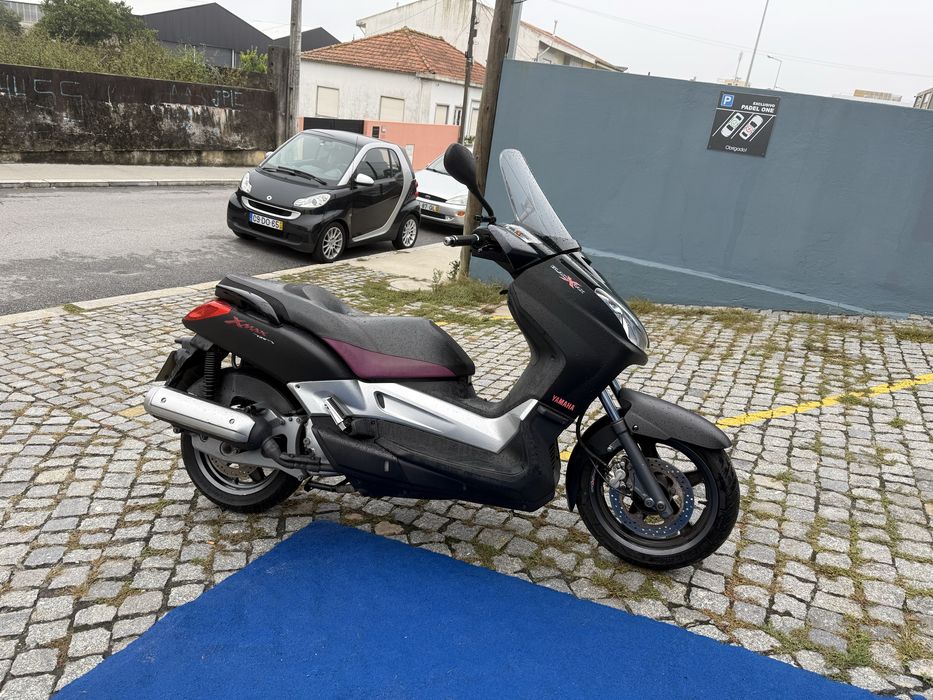 Yamaha x-max 125 excelente estado xmax black