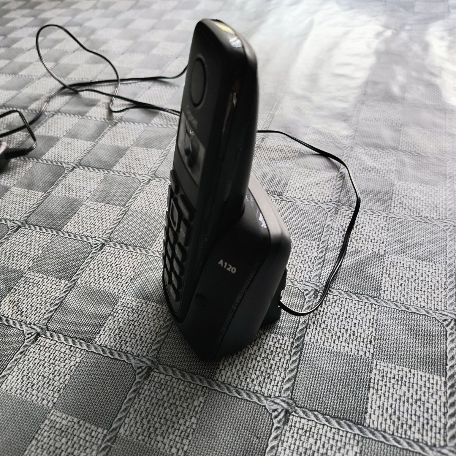 Telefon stacjonarny bezprzewodowy Gigaset A120