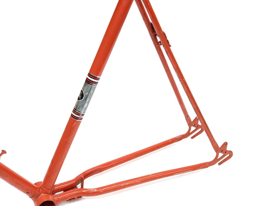 NOWA Rama Romet Wagant 1986 rok czerwona 27 1 1/4 cala 56 cm PRL