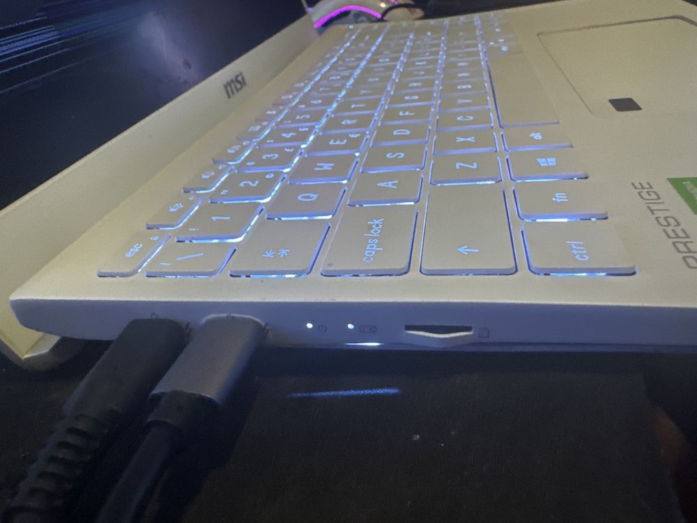 Vendo MSI prestige 14A10SC