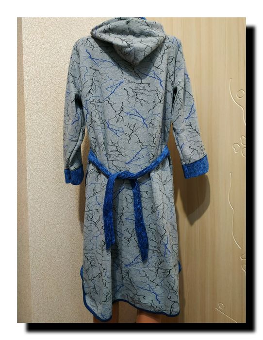 Халат женский велюровый