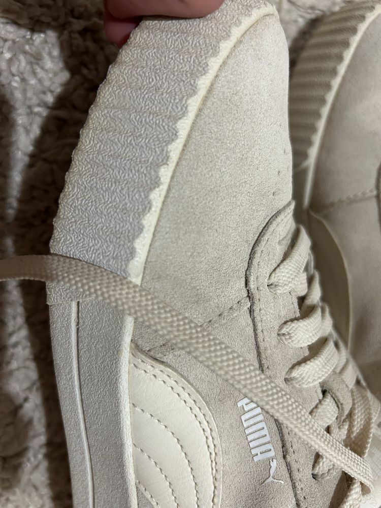 Продам кеди Puma бежеві
