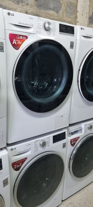 Пральна машина LG F6W105A
