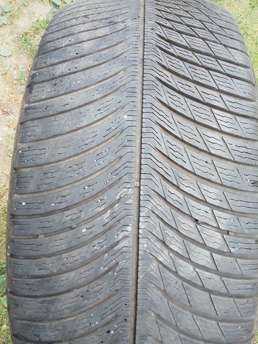 Opona zimowa 275/50r20 MICHELIN 2021r