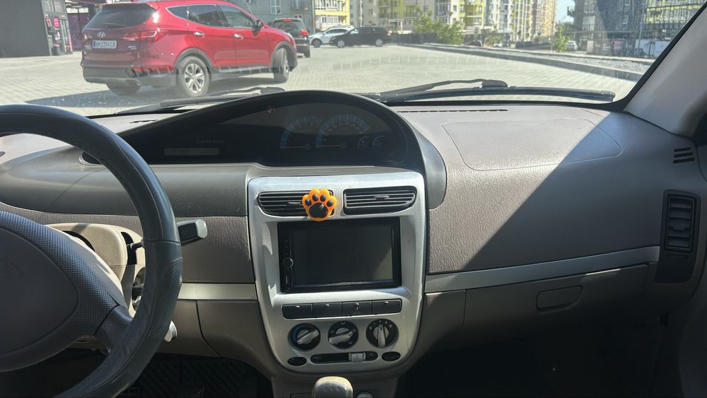 Продаю чері джагі 1.3 бензин