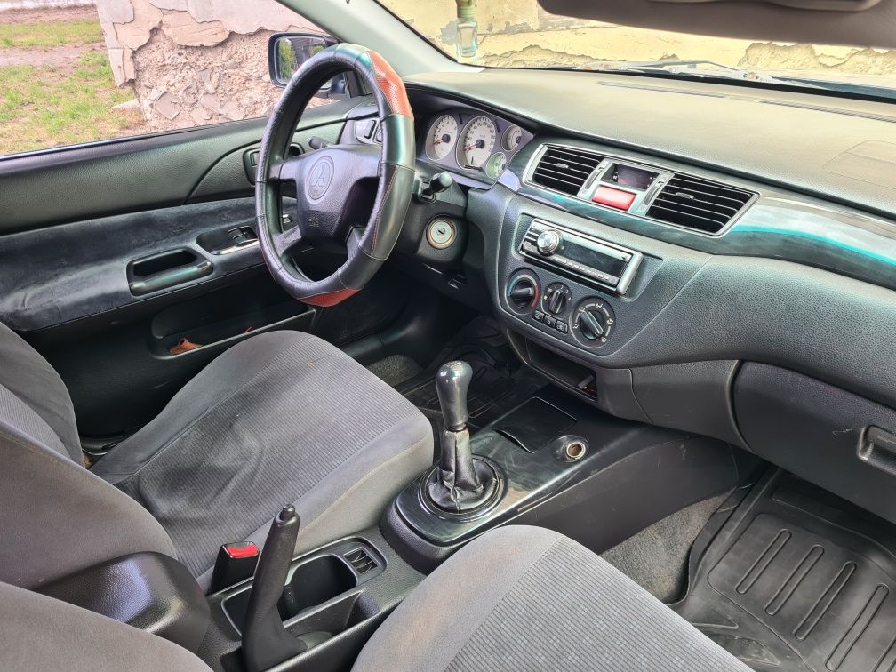 Mitsubisihi Ланцер 9