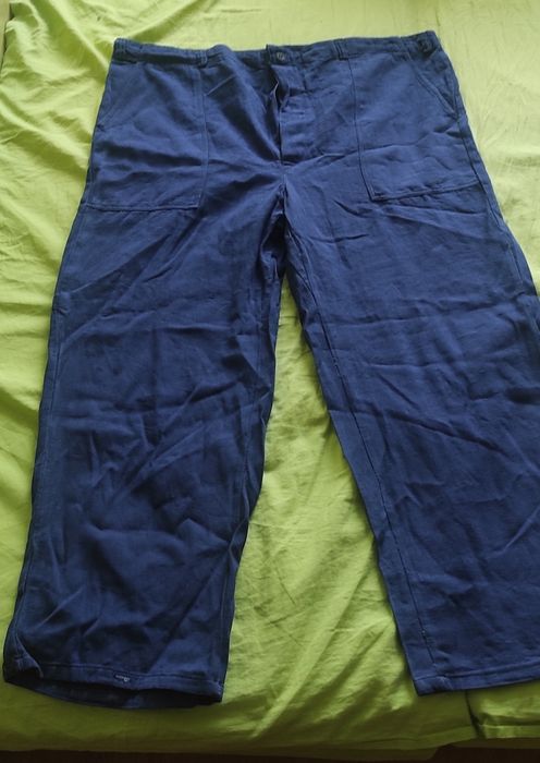 Bluzy i spodnie robocze duże