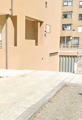 Alugo Lugar de Garagem