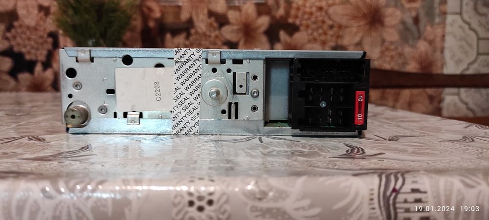 Продам магнітолу Blaupunkt