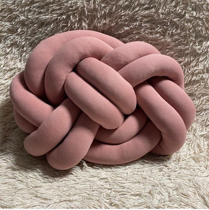 Poduszka ozdobna knot pillow