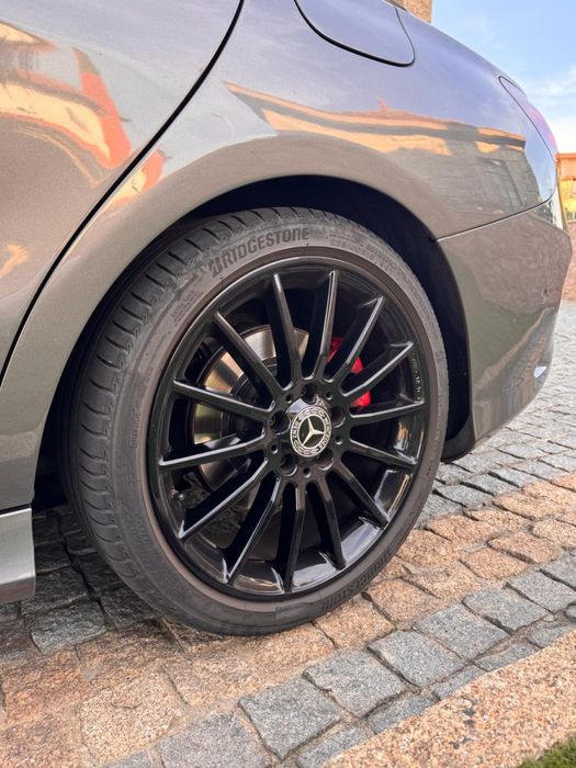 Mercedes-Benz CLA 200d AMG Line