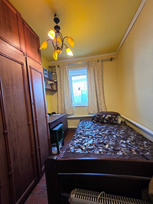 Продаж будинку біля 28 школи