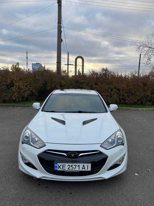 Hyundai Genesis Coupe 2013