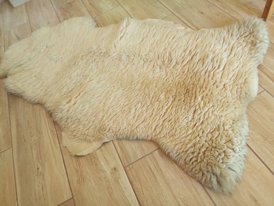 Dywanik z owczej skóry -welny