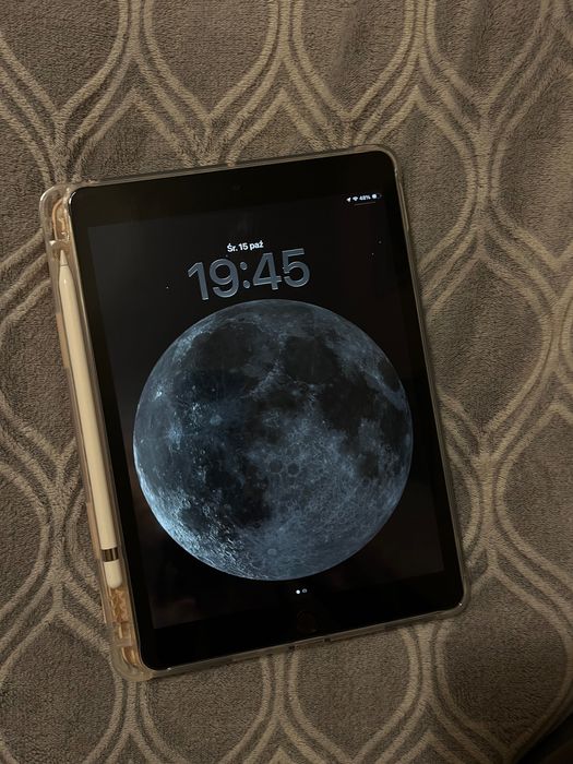 iPad 9 generacji 10.2 cala 256 GB + Apple Pencil 1 gen.
