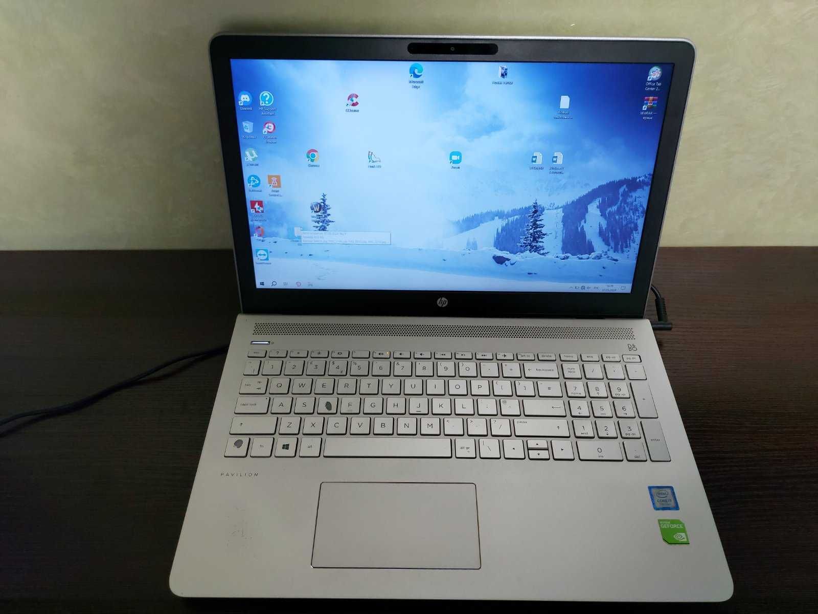 Ноутбук HP Pavilion - 15-cc076sa