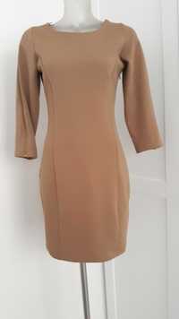Beżowa sukienka rękaw 3/4 firmy ELVA FIRST