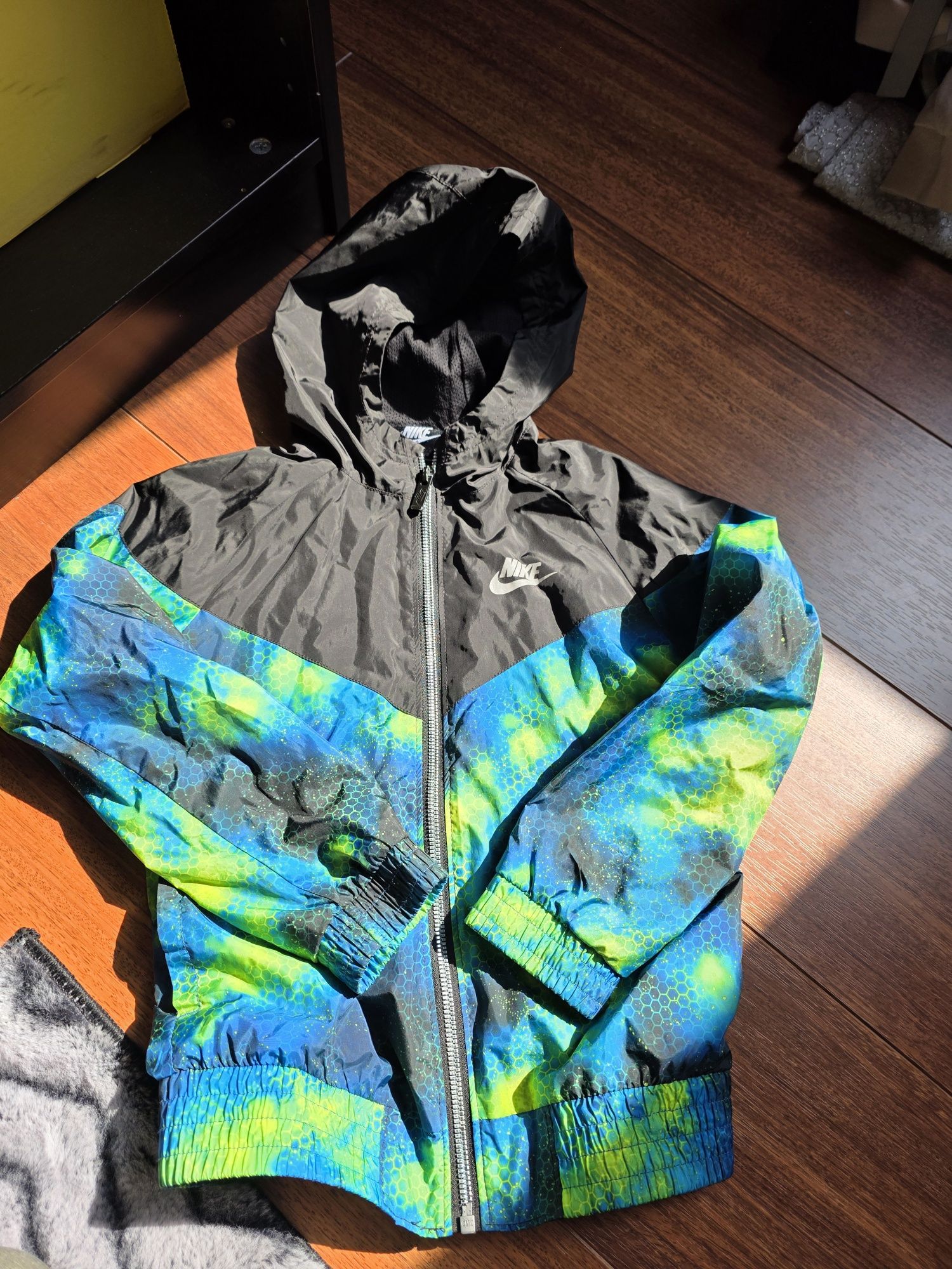 Kurtka Ortylion chłopięcy  Nike rozm.116-122
