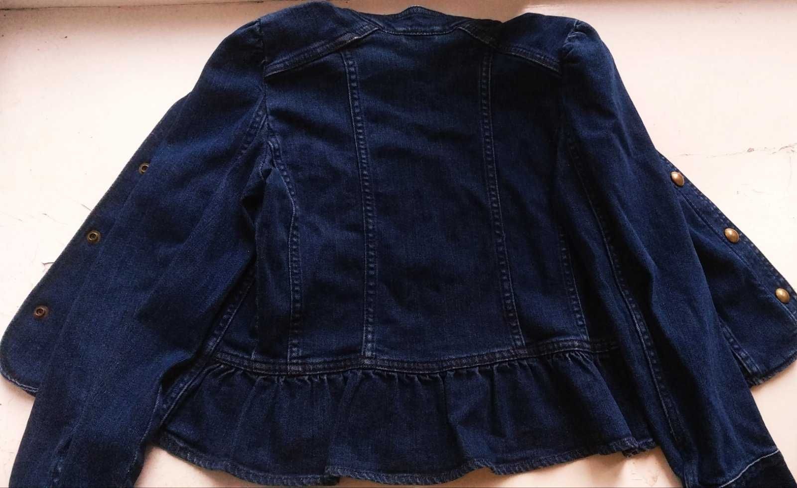 Джинсовый пиджак GAP для на девочку  140-145 см, 9-12 лет