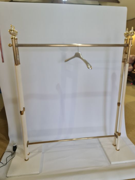 Продам торговое оборудование