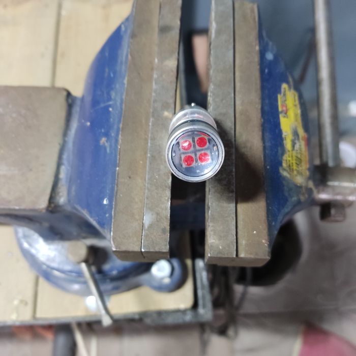 Лед лампы,стоп и поворотник.