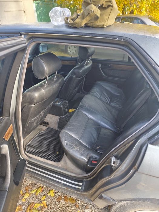 БМВ е32 -3 бензин