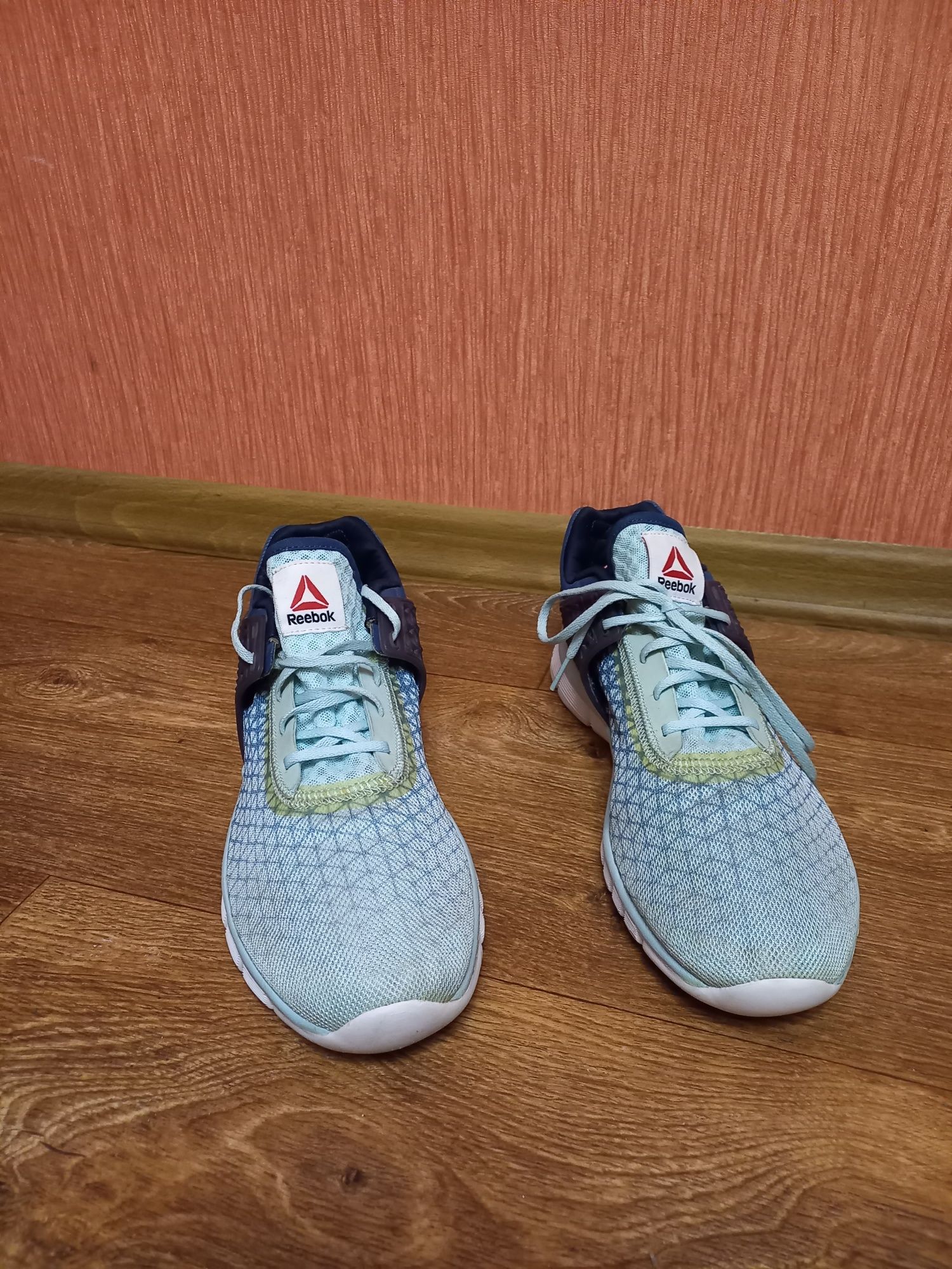 Reebok кроссовки  41р ориг