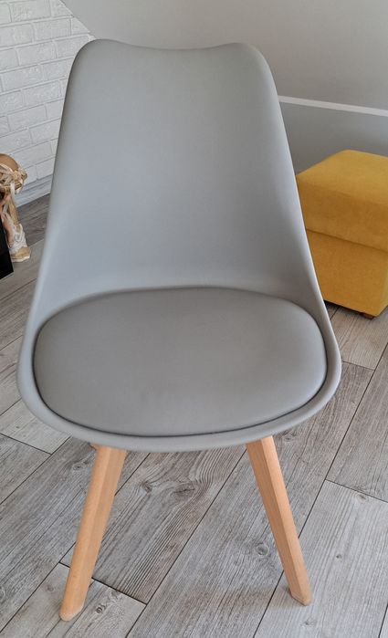 Sprzedam krzesła 6szt.