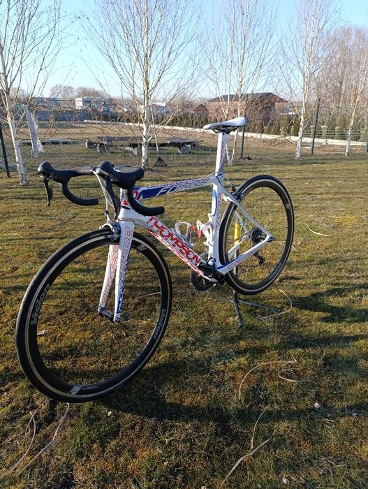 Rower szosowy Thompson Force