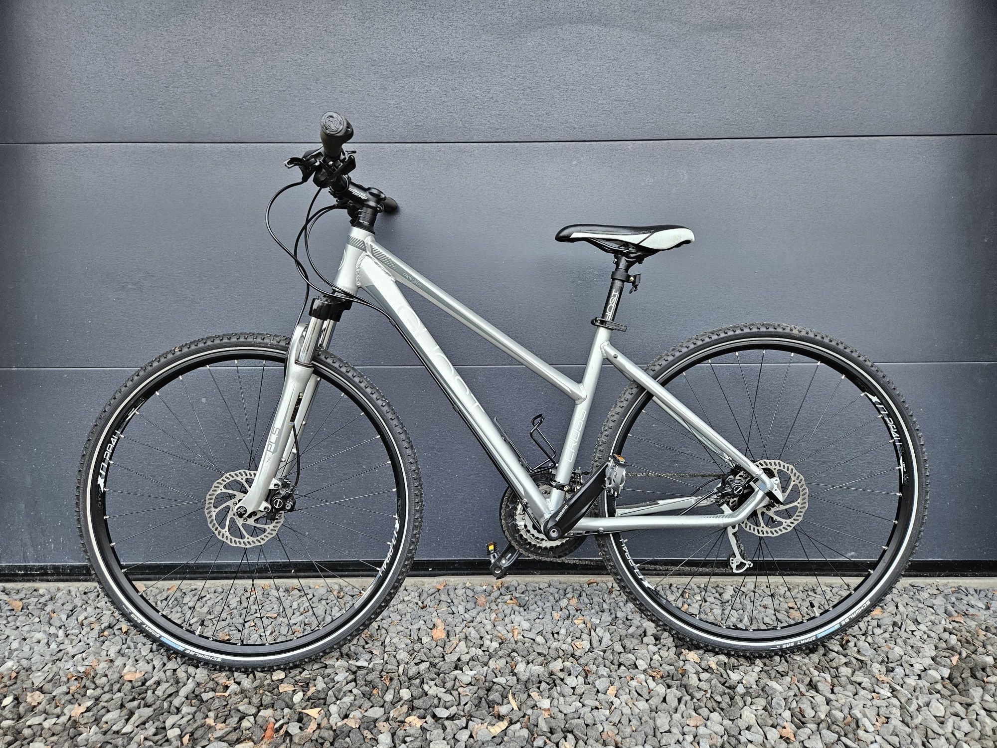 Rower trekkingowy. Ghost. rozm.  44 cm