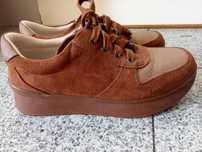 Sapatos de senhora 39