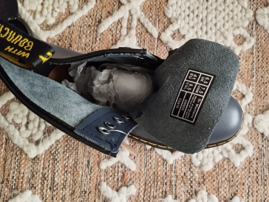 Botas Dr. Martens novas com etiqueta ainda