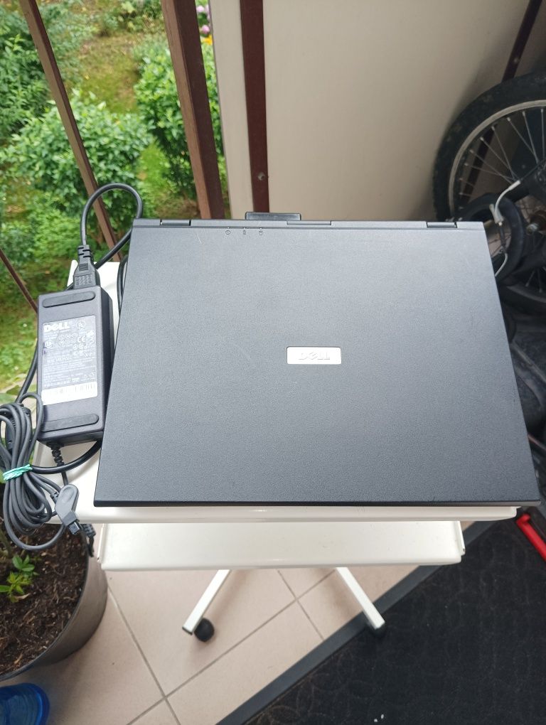 Laptop Dell Inspiron 5000e