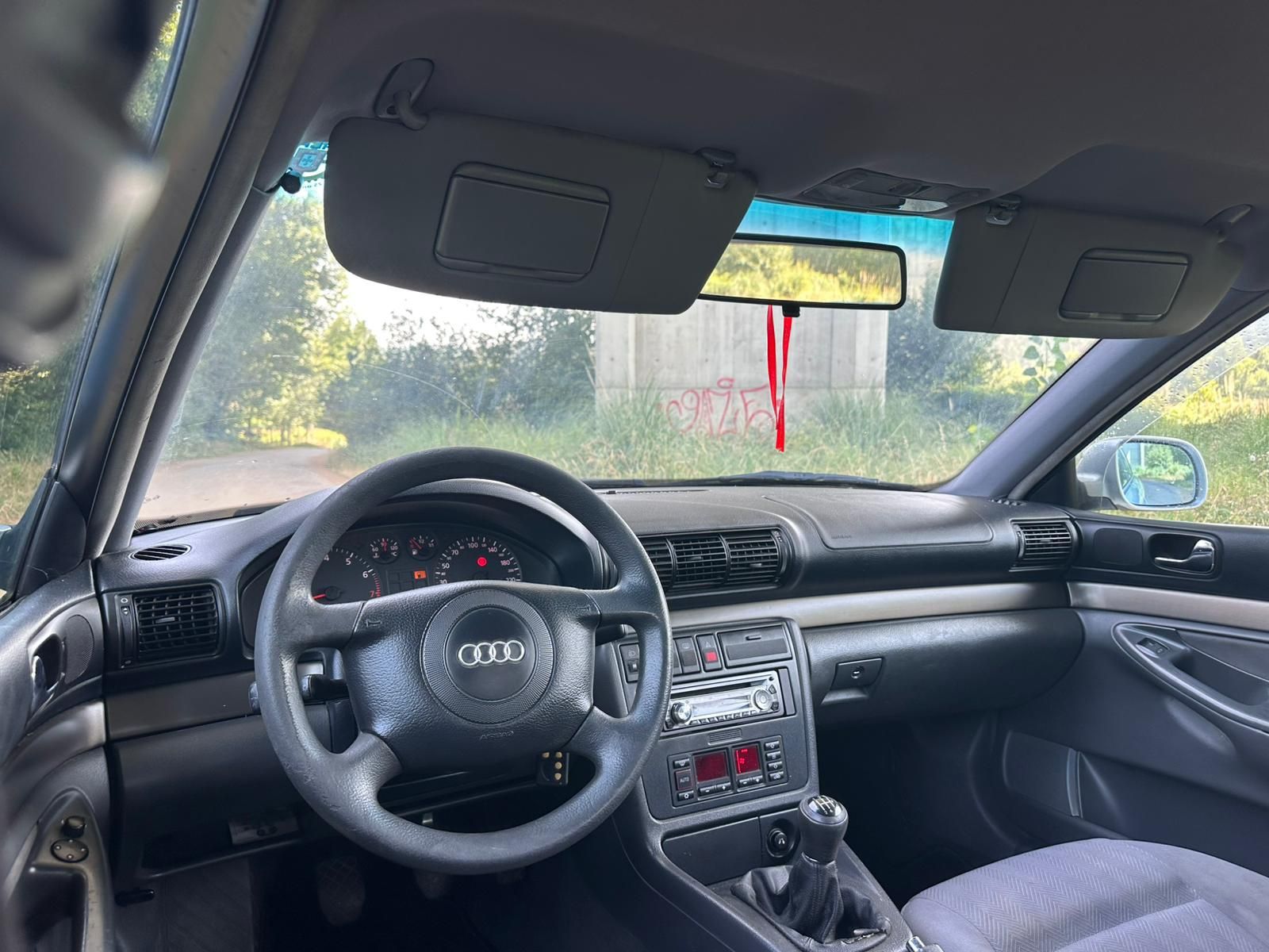 Audi A4 1.6 100cv