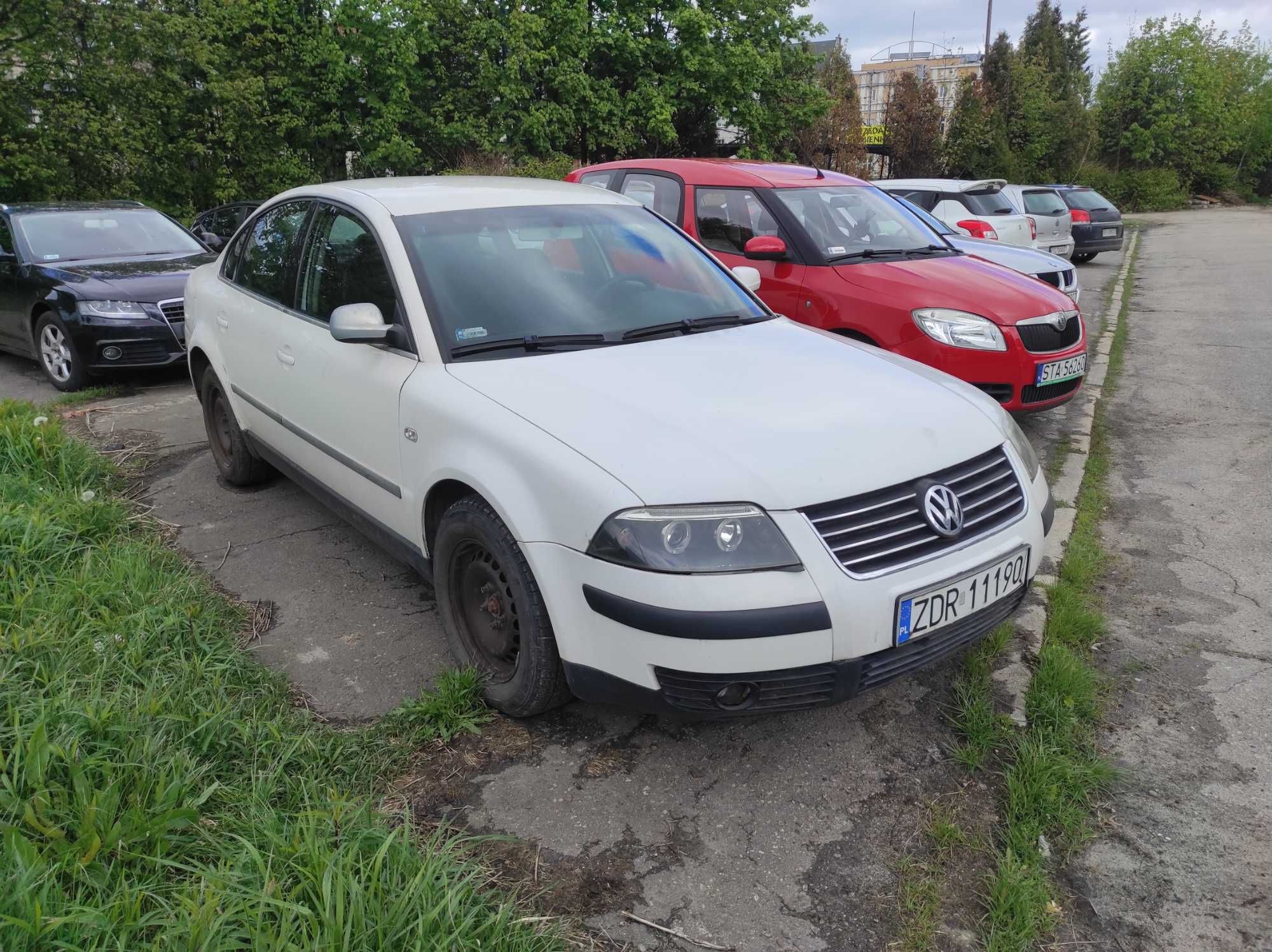 Vw passat b5 lift sedan 1.9 tdi 101 koni 2002 rok