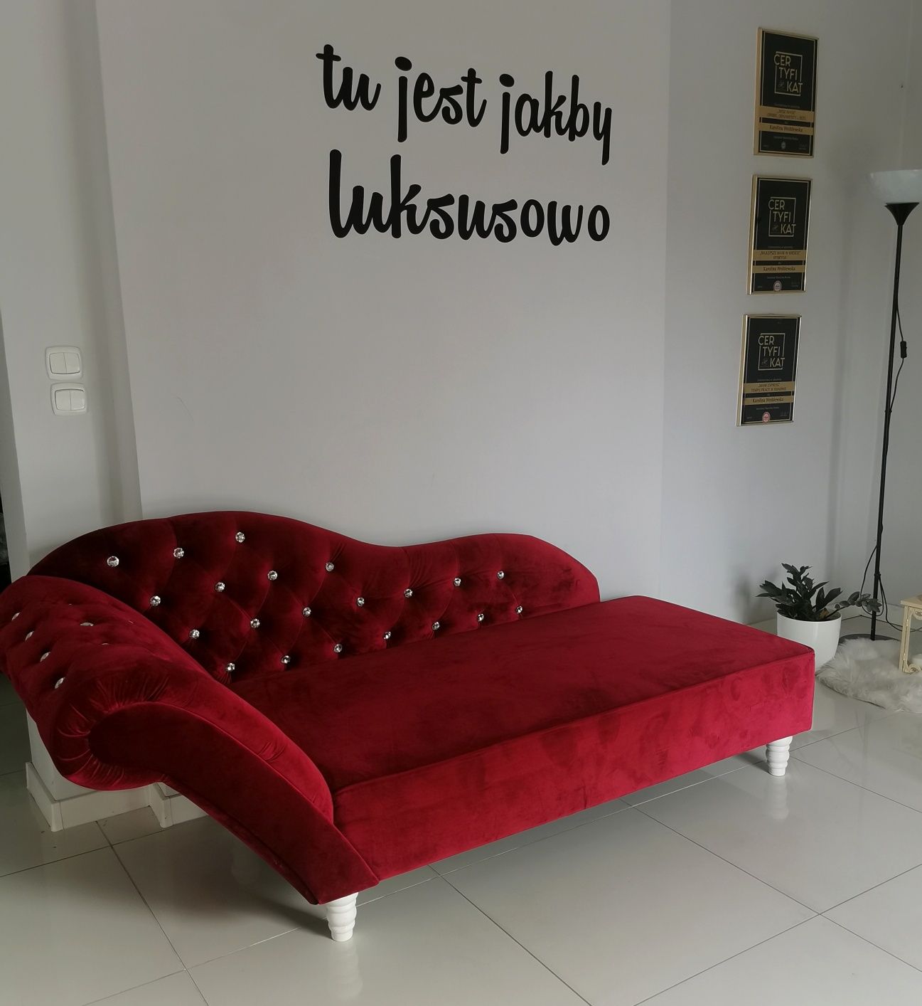 szezlong kanapa sofa tapicerowany welurowy fotel