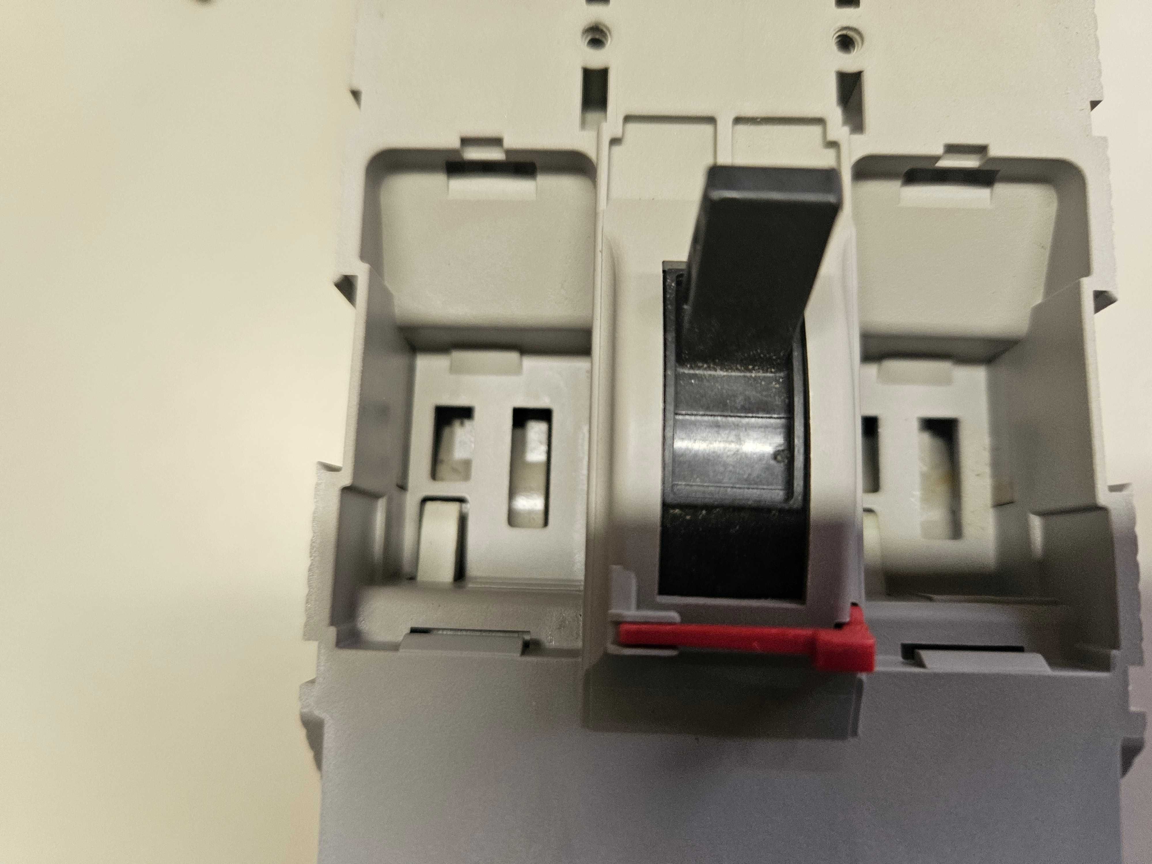 Wyłącznik Schneider EasyPact 100A 3P EZC100N