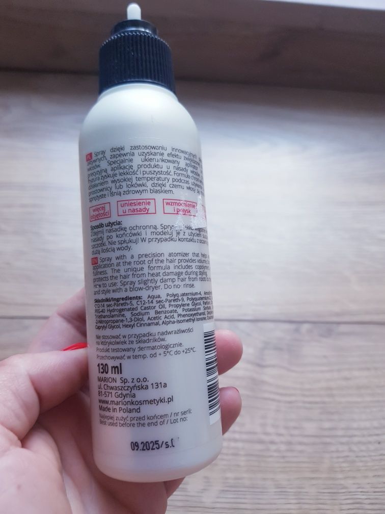 Nowy spray do wlosow dodający objętości marki Marion 130ml