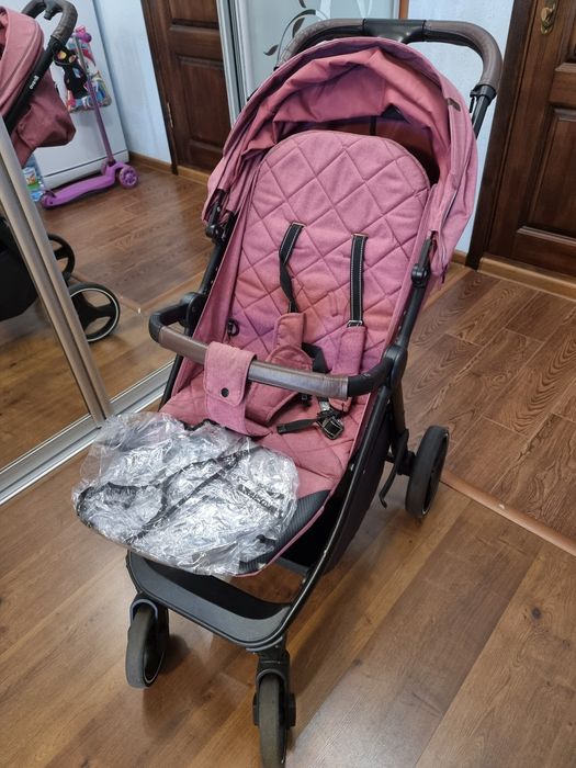 Прогулянкова Коляска Carello Bravo