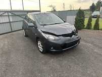 Mazda 2 /uszkodzona / dobra cena/