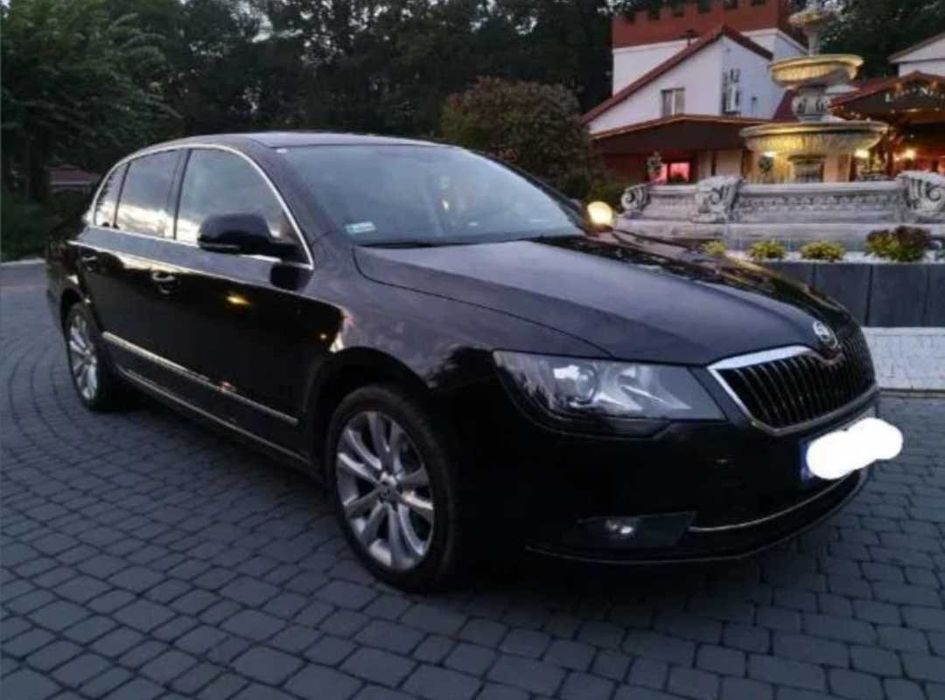 Auto do wynajęcia z kierowcą,transfer na i z lotniska,wesela,śluby,VIP