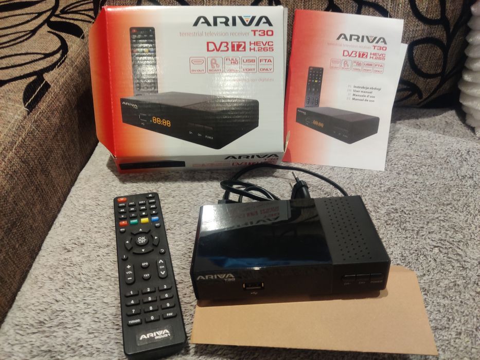 Dekoder tuner DVB-T 2 Ariva t30
