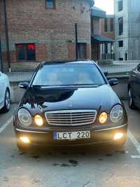 Mercedes-Benz E-220 W211