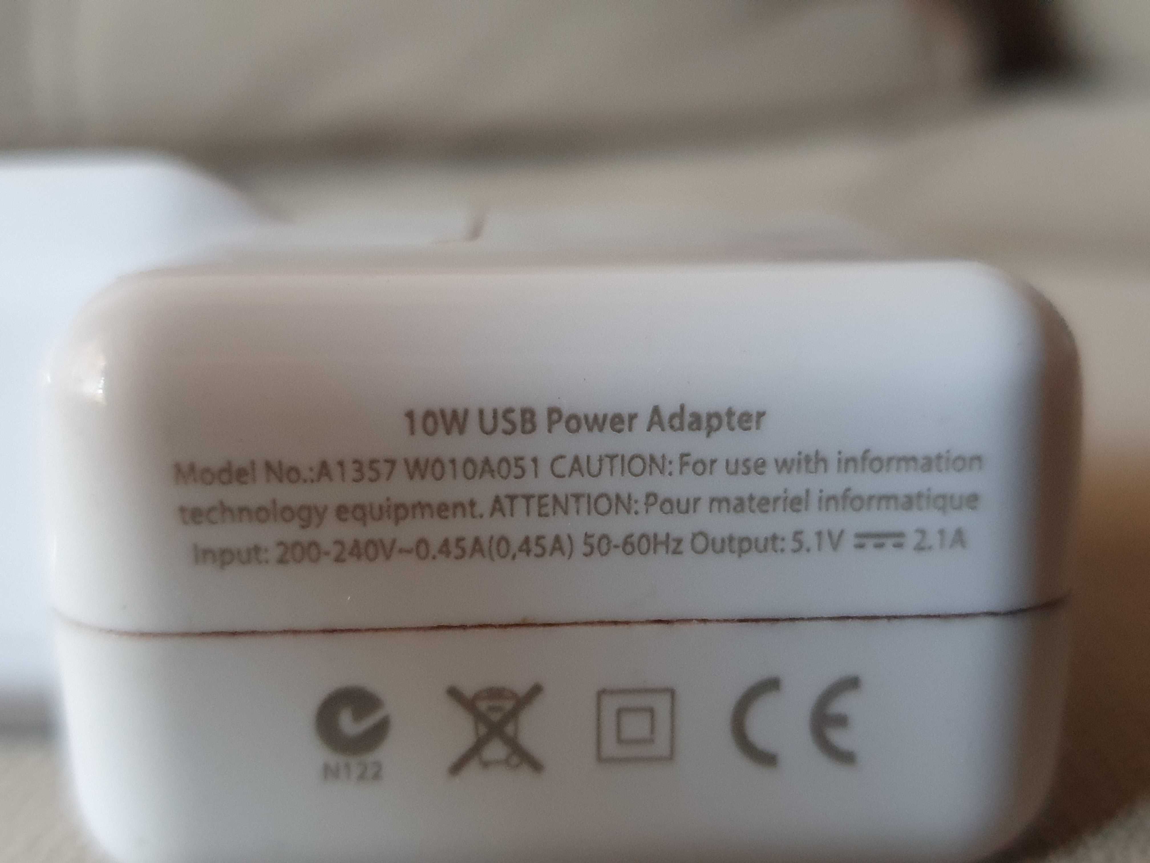 Блок живлення для Apple iPad 10W.